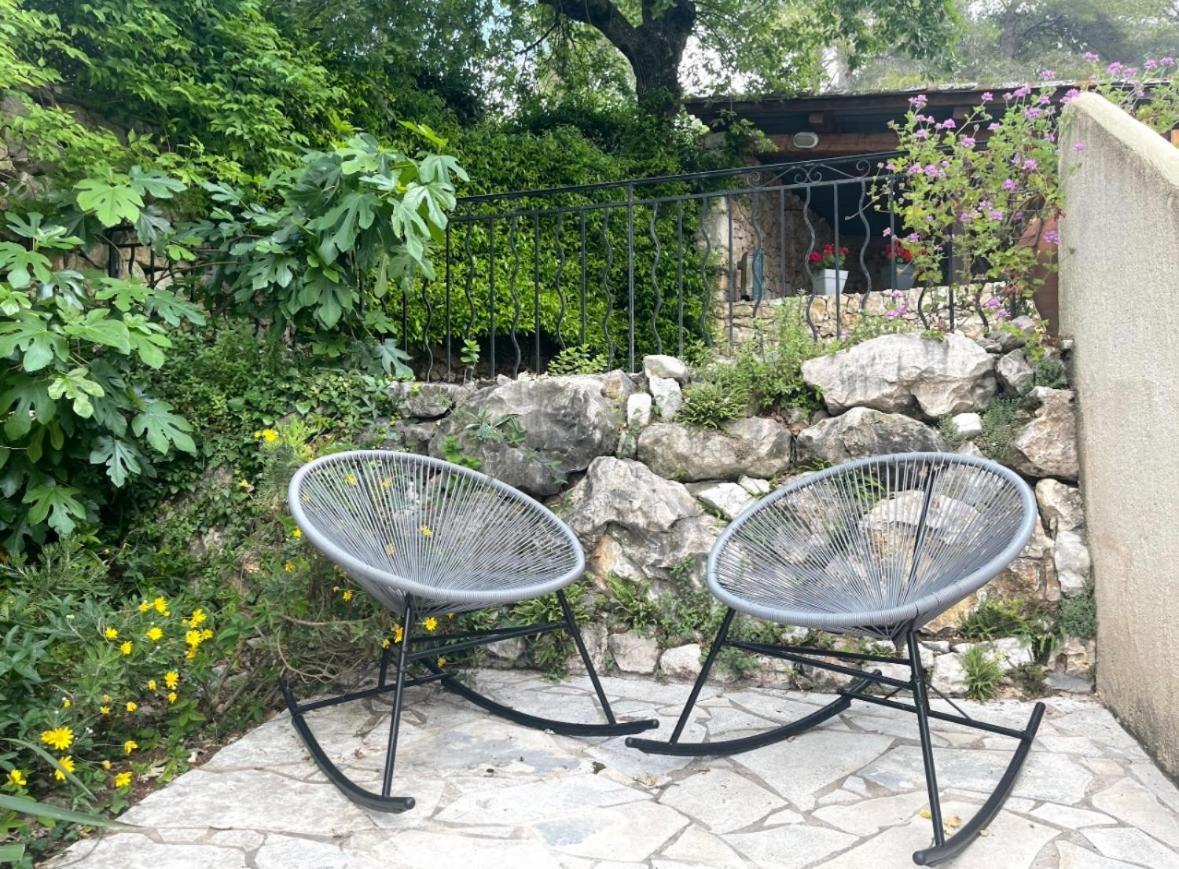 Le Mas de Camassade Tourrettes-sur-Loup Exterior foto